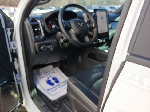 Used 2025 RAM 3500 Limited image 60