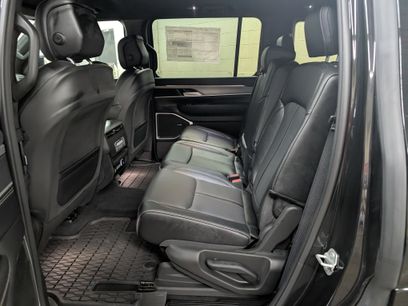 New 2026 Jeep Grand Wagoneer Limited w/ 8-Passenger Seating Package
