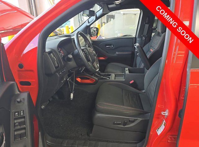 Used 2025 Nissan Frontier PRO-4X w/ Interior Protection Package AWD/4WD image 5