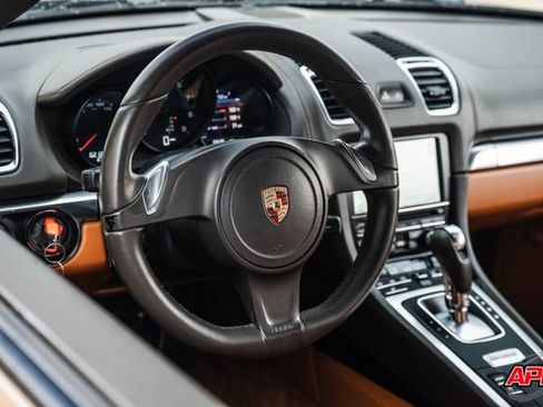 Used 2014 Porsche Cayman RWD image 2