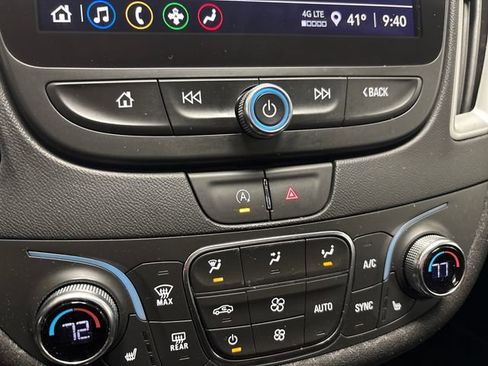 Used 2022 Chevrolet Malibu LT image 42