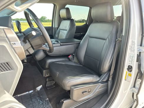 Used 2024 Ford F150 XLT w/ Tow/Haul Package image 11