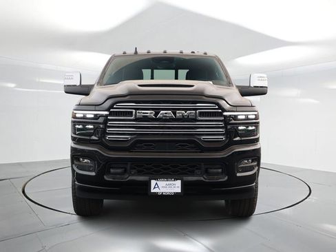 New 2026 RAM 3500 Laramie AWD/4WD image 4