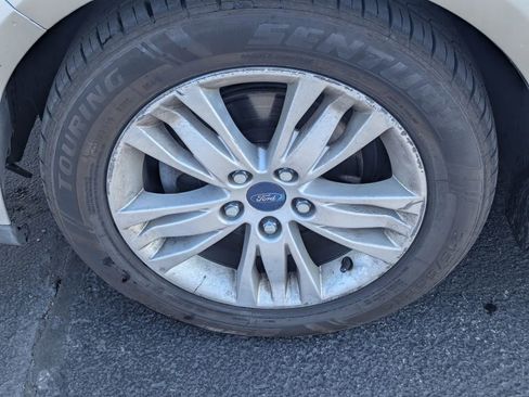 Used 2012 Ford Focus SEL image 13