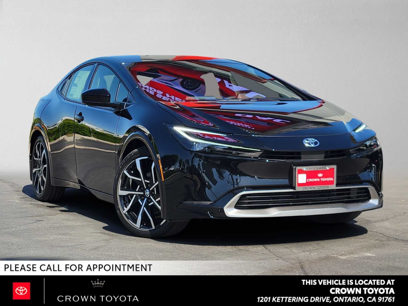 New 2027 Toyota Prius Plug-In Hybrid FWD image 1