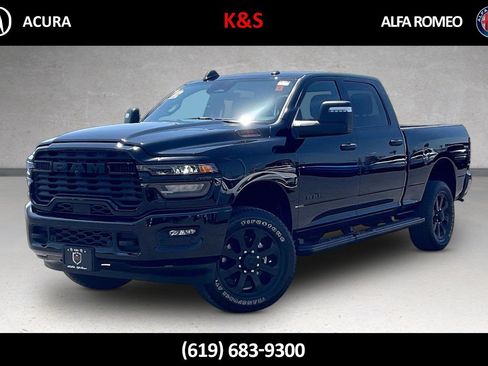Used 2025 RAM 2500 Big Horn AWD/4WD image 1