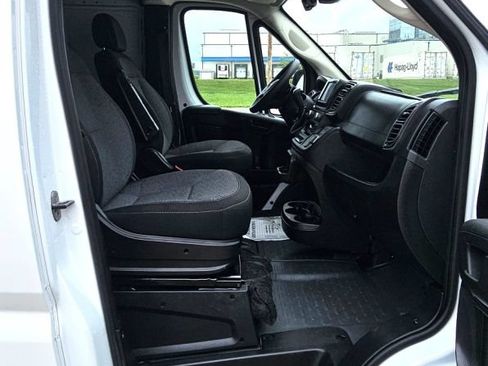 Used 2024 RAM ProMaster 2500 w/ Safety Group FWD image 15