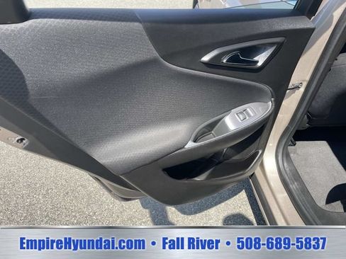 Used 2024 Chevrolet Malibu LT FWD image 17