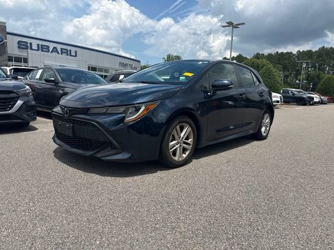 Used 2022 Toyota Corolla SE FWD image 1