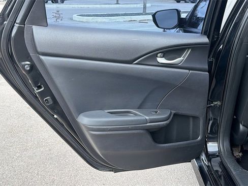 Used 2019 Honda Civic Sport image 21