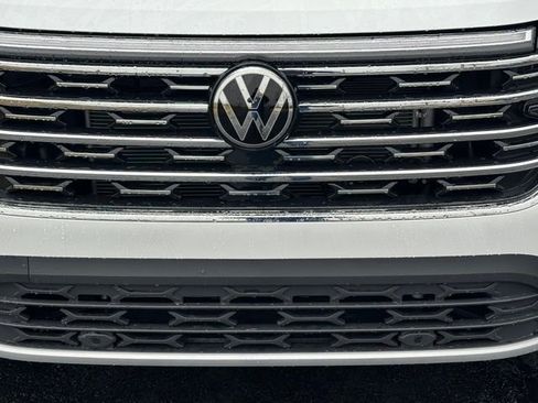 New 2026 Volkswagen Atlas SEL image 9