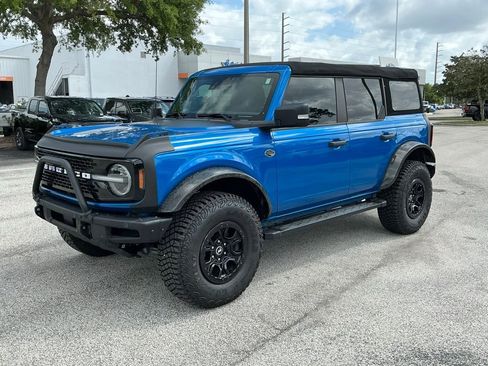 Certified 2022 Ford Bronco Wildtrak AWD/4WD image 1