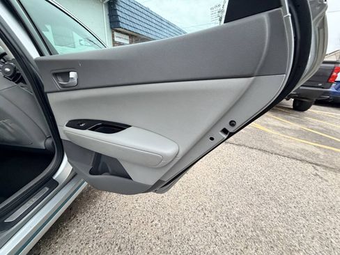 Used 2017 Kia Optima EX FWD image 56