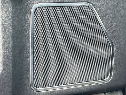 Used 2022 Ford F250 Lariat w/ Tremor Off-Road Package image 17