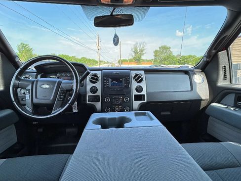 Used 2014 Ford F150 XLT w/ Equipment Group 302A Luxury AWD/4WD image 28