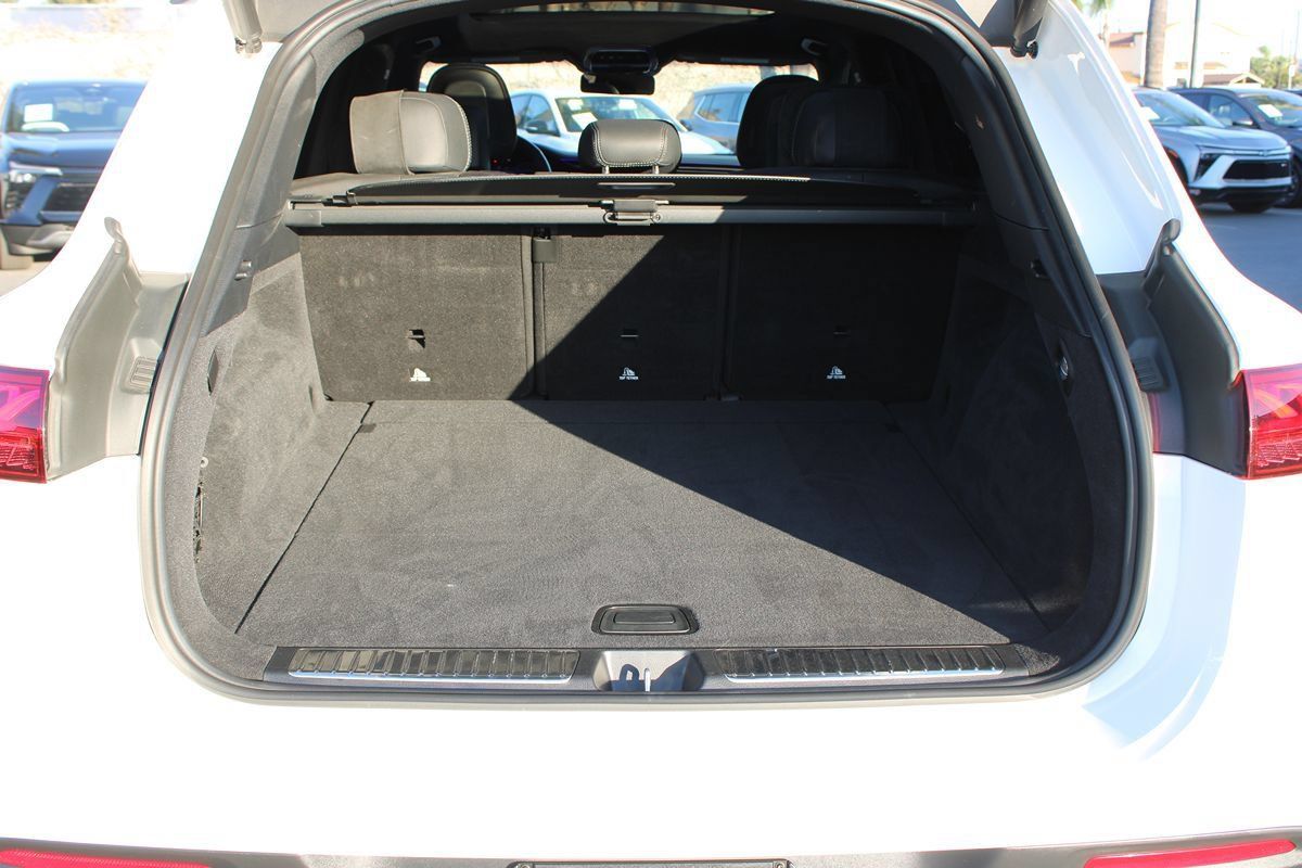 Used 2024 Mercedes-Benz EQS 450+ SUV image 29