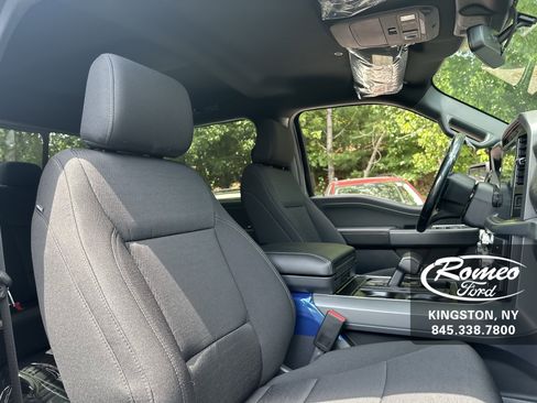New 2025 Ford F150 XLT w/ Equipment Group 302A MID image 32