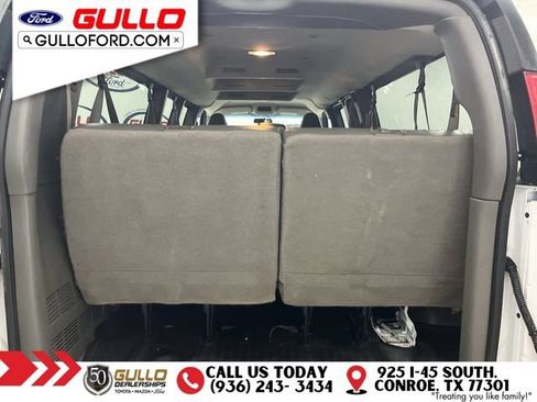 Used 2023 Chevrolet Express 3500 LS RWD image 11