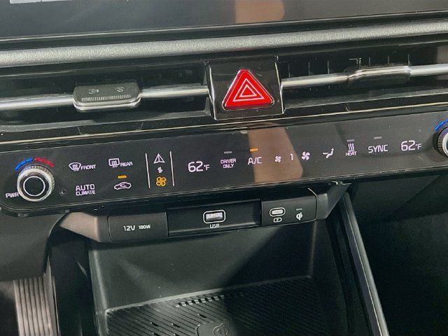 Certified 2025 Kia Niro Wind FWD image 16