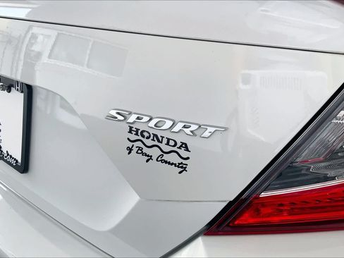 Used 2019 Honda Civic Sport image 10