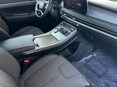 Used 2023 Hyundai Palisade SE image 21