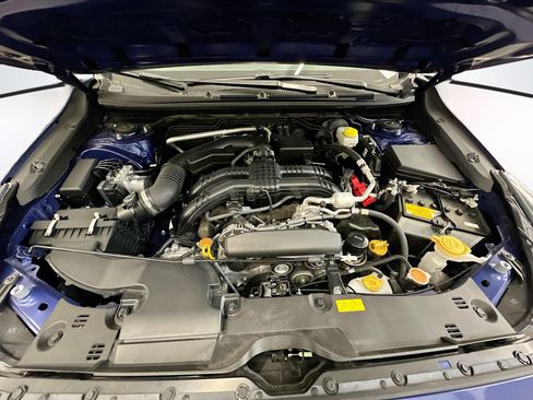 Used 2024 Subaru Crosstrek 2.0i Premium image 34