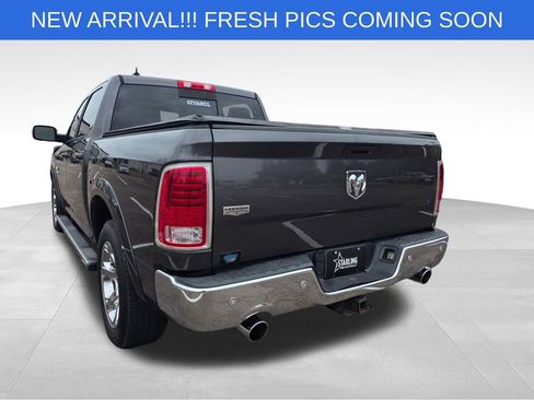 Used 2015 RAM 1500 Laramie w/ Convenience Group image 7
