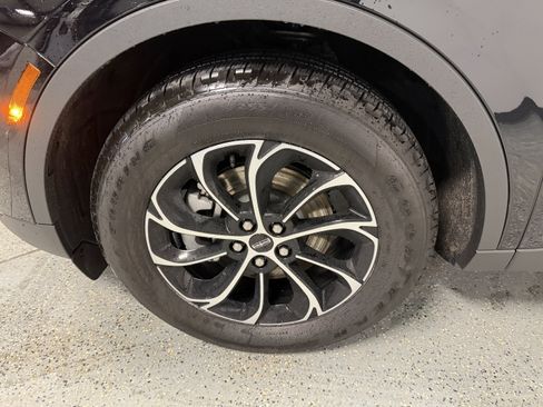 New 2026 Lincoln Nautilus Premier image 30