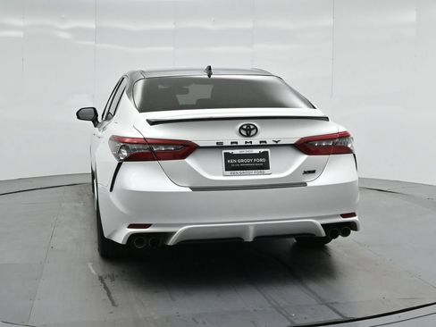 Used 2021 Toyota Camry XSE w/ Navigation Package FWD image 31