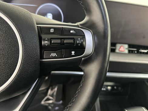 Certified 2023 Kia Sportage SX FWD image 12