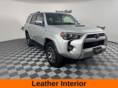 Used 2024 Toyota 4Runner TRD Off-Road Premium image 5