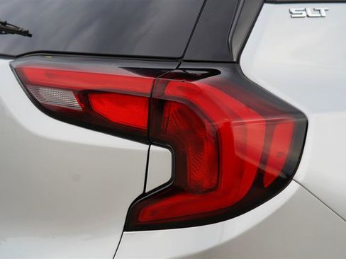 Used 2019 GMC Terrain SLT w/ Preferred Package FWD image 40