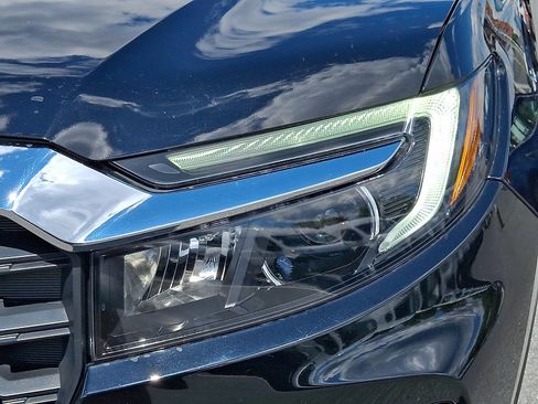 Used 2023 Honda Passport EX-L image 11