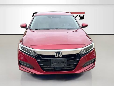 Used 2019 Honda Accord LX image 2