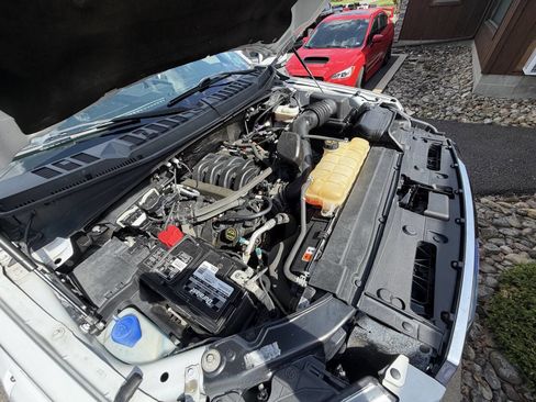 Used 2017 Ford F150 Lariat AWD/4WD image 19