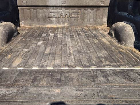 Used 2018 GMC Sierra 2500 SLE w/ HD SLE Preferred Plus Package image 30