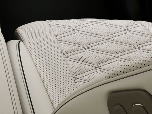 New 2026 Genesis GV80 3.5T e-SC image 17