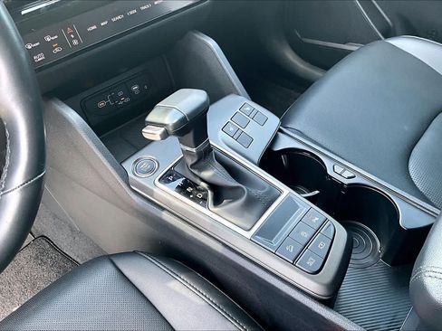 Certified 2026 Kia Sportage EX FWD image 15