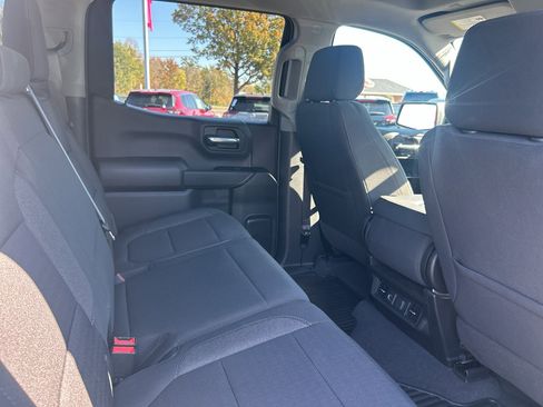 Used 2022 Chevrolet Silverado 1500 LT w/ Safety Package image 12