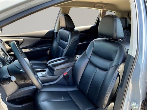Certified 2022 Nissan Murano SV w/ SV Midnight Edition Package AWD/4WD image 21