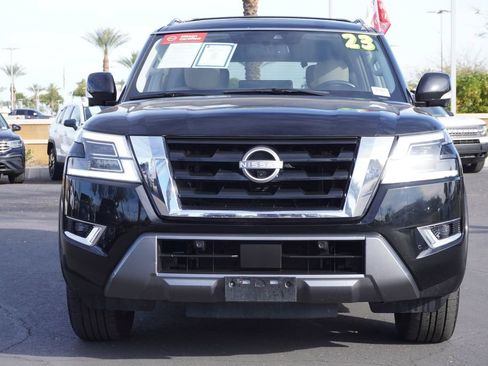 Certified 2023 Nissan Armada SL w/ Captain's Chairs Package image 5