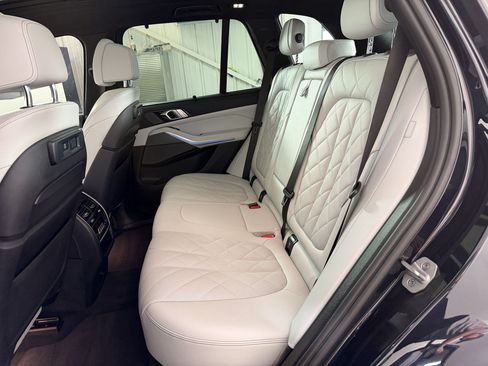 Used 2023 BMW X5 xDrive45e w/ Executive Package AWD/4WD image 23