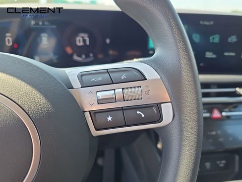 New 2026 Hyundai Tucson SEL image 15