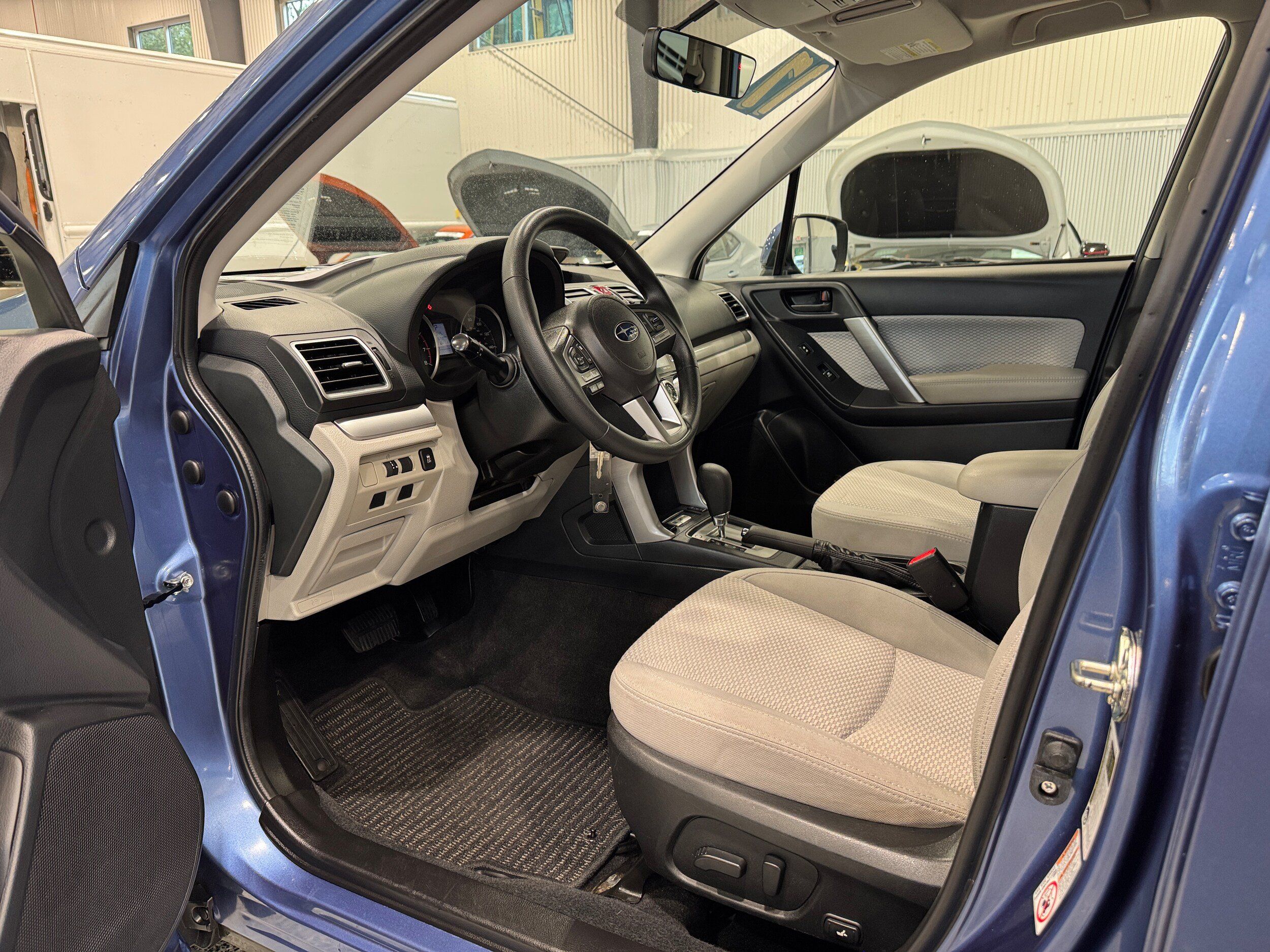 Used 2017 Subaru Forester 2.5i Premium w/ All-Weather Package AWD/4WD image 13