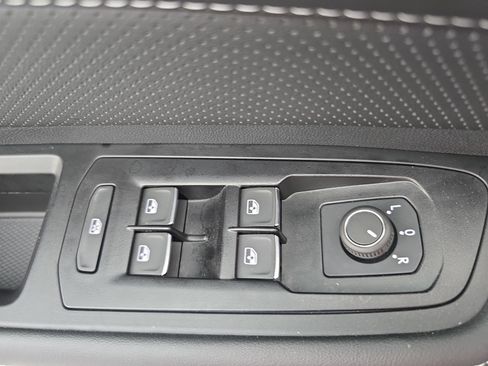 Certified 2025 Volkswagen Atlas SEL AWD/4WD image 29