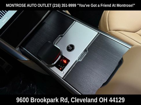 New 2026 Land Rover Range Rover SE image 25