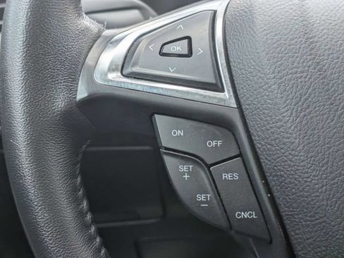 Used 2022 Ford Edge SEL w/ Convenience Package AWD/4WD image 25