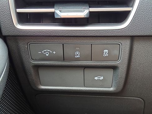 Used 2026 Hyundai Sonata SE FWD image 18