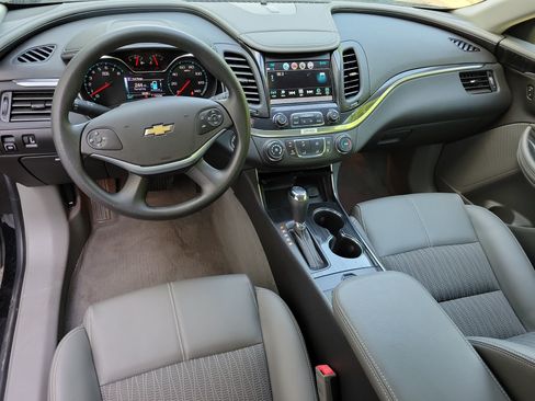 Used 2019 Chevrolet Impala LS FWD image 15