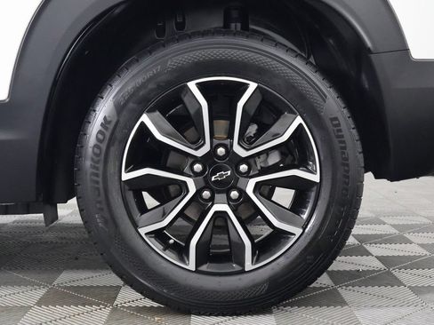 Used 2024 Chevrolet TrailBlazer ACTIV w/ Driver Confidence Package FWD image 16
